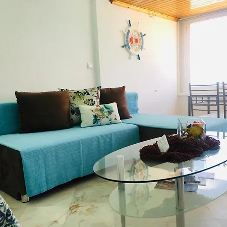 Sun Bay Apartment *
